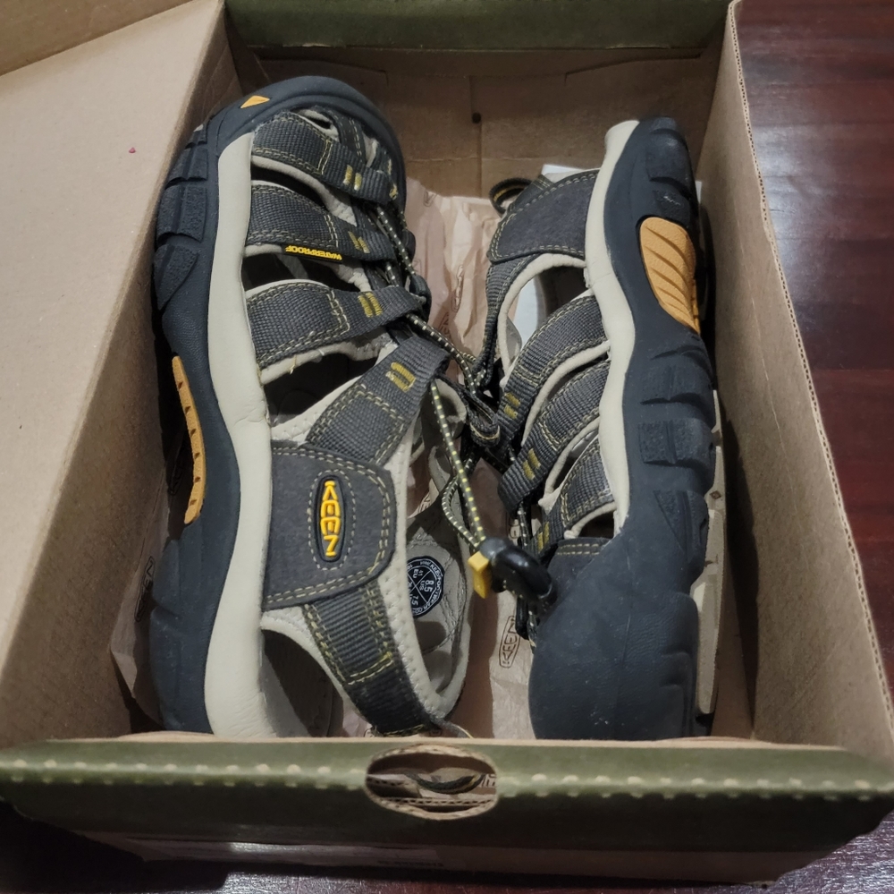 Men's Keen watershoe Newport H2